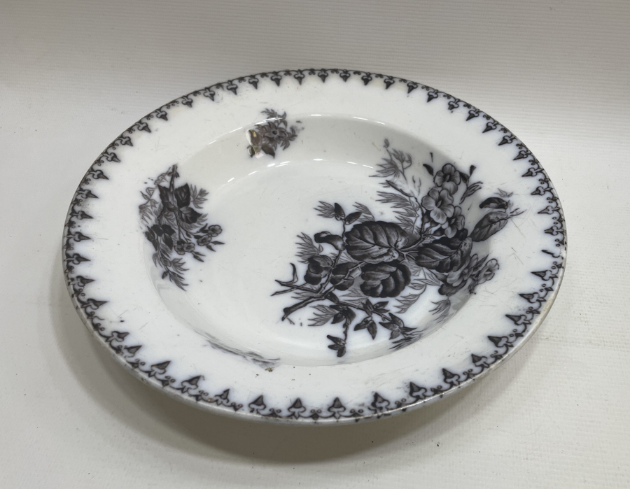 OSMANLI PAZARI İÇİN YAPILMIŞ PORSELEN TABAK