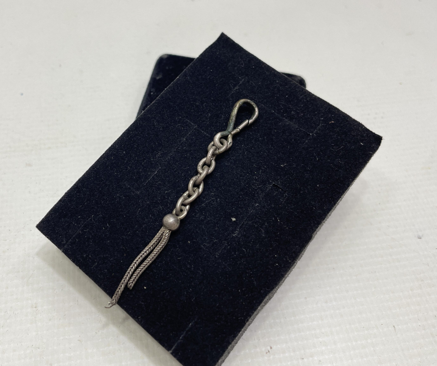 1900 BAŞLARI CEP SAATİ SALLAMASI