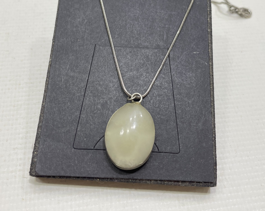 NADİR RENKTE ANTİKA AKİK KOLYE