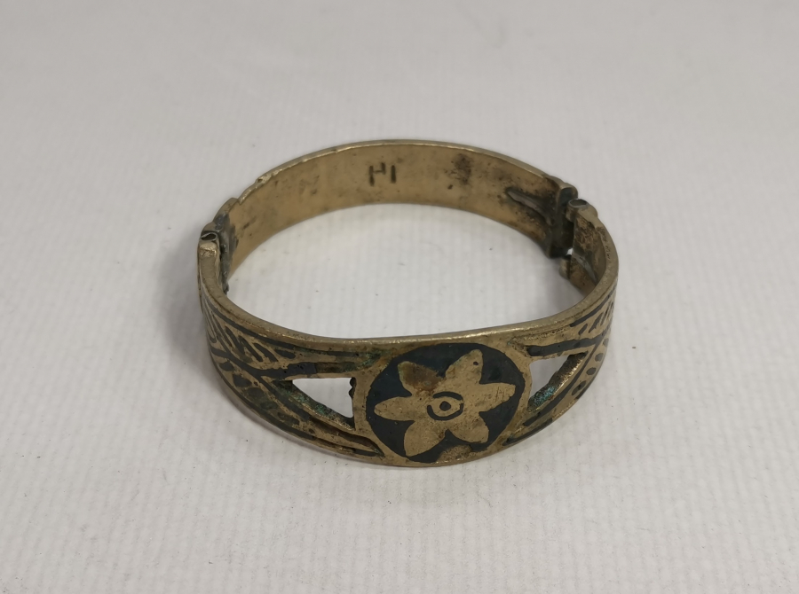 İÇİ OSMANLICA YAZILI SAVATLI VAN İŞİ NADİR BİLEKLİK