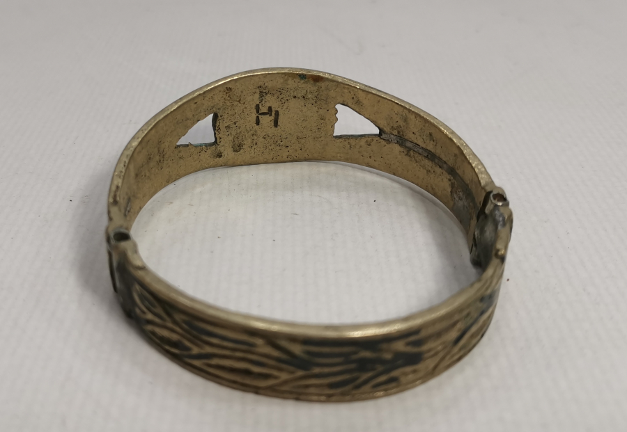 İÇİ OSMANLICA YAZILI SAVATLI VAN İŞİ NADİR BİLEKLİK