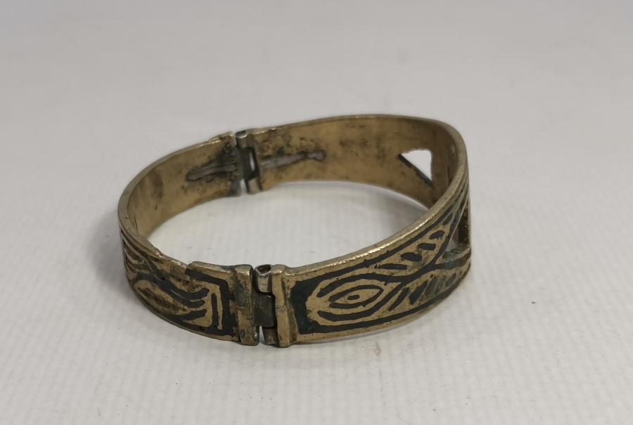 İÇİ OSMANLICA YAZILI SAVATLI VAN İŞİ NADİR BİLEKLİK