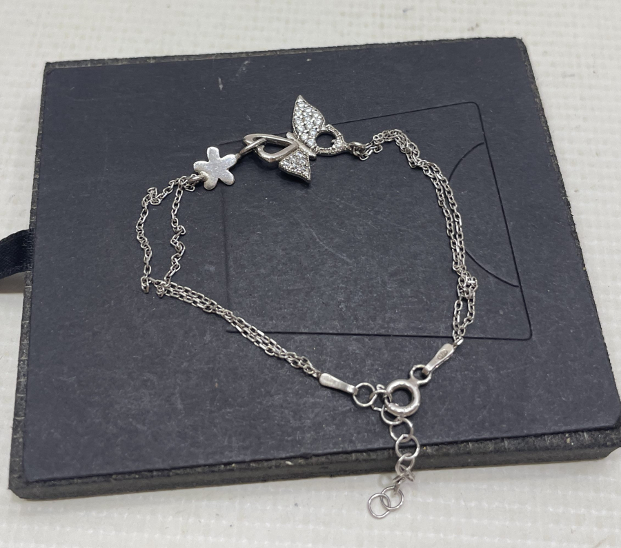 KELEBEKLİ GÜMÜŞ BİLEKLİK