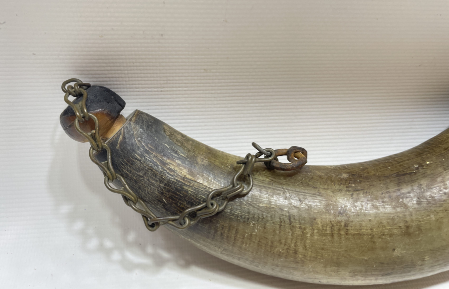 OSMANLI DÖNEMİ BOYNUZDAN MAMUL BÜYÜK BOY BARUTLUK