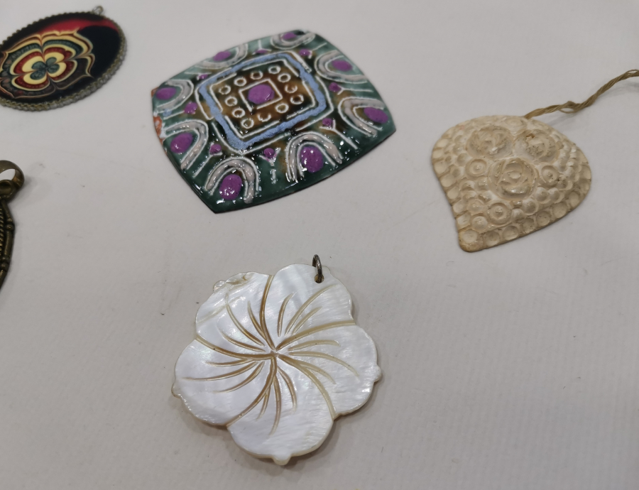 ÖZEL YAPIM ANTİKA KOLYE UCU LOTU