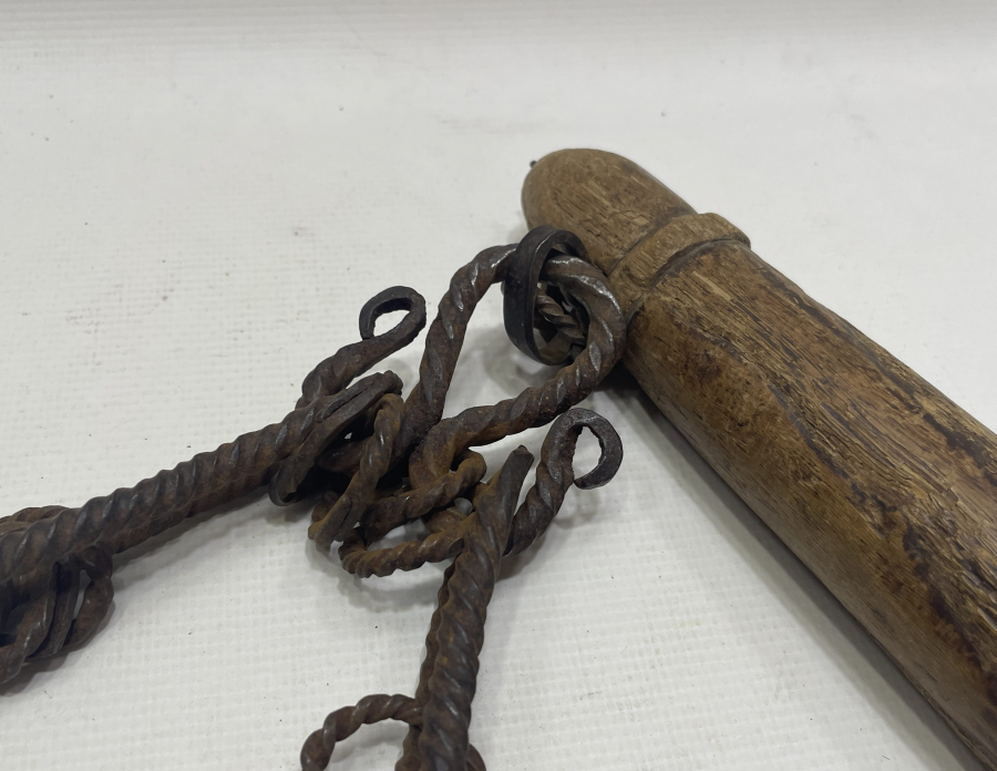 ÜST PARÇASI MENGÜÇ FORMLU ÇOK NADİR TEKKE İŞİ KIRBAÇ