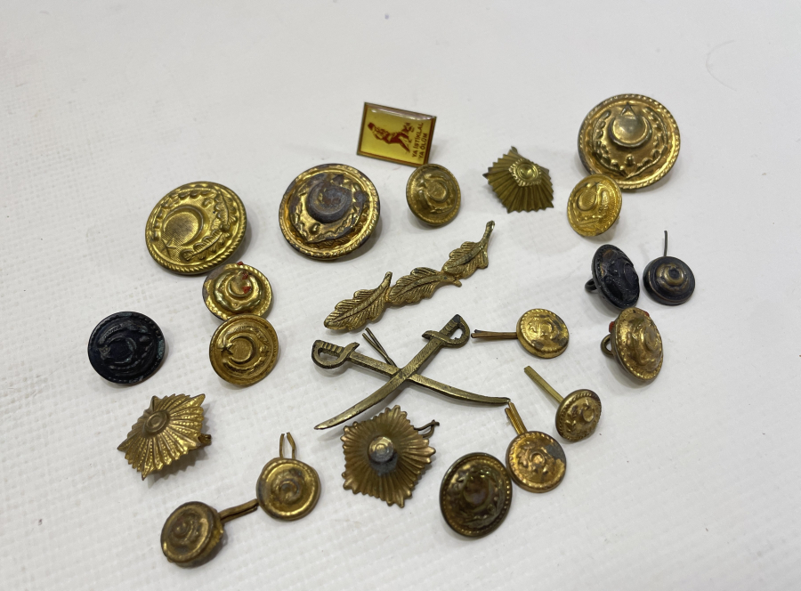 CUMHURİYET BAŞLARI ASKERİ BRÖVE VE ROZET LOTU