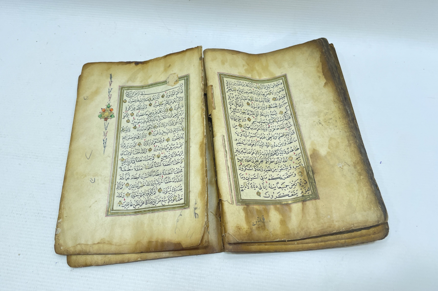 OSMANLI DÖNEMİ ALTIN TEZHİPLİ EL YAZMA KUR'AN - I KERİM 