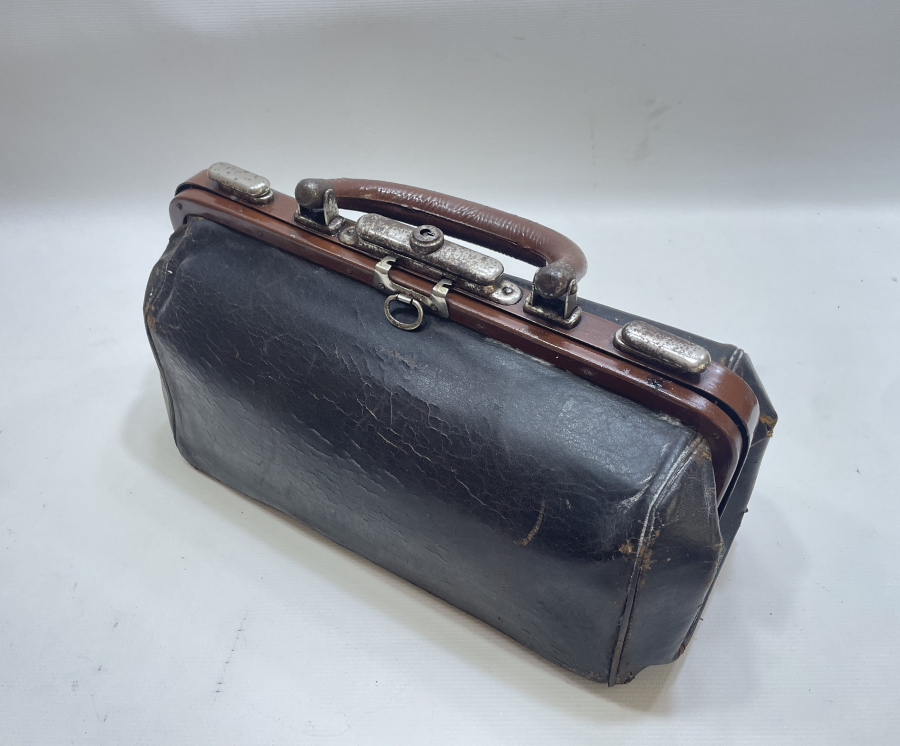 OSMANLI DÖNEMİ NADİR DOKTOR ÇANTASI