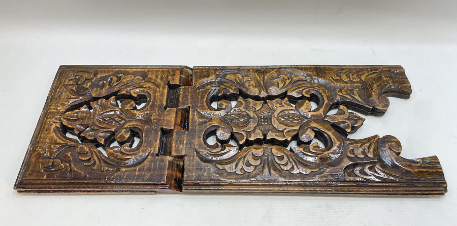 ANTİKA AHŞAP RAHLE