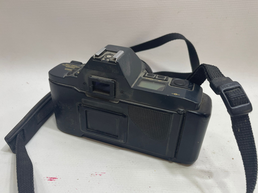 ANTİKA PROFESYONEL FOTOĞRAF MAKİNASI