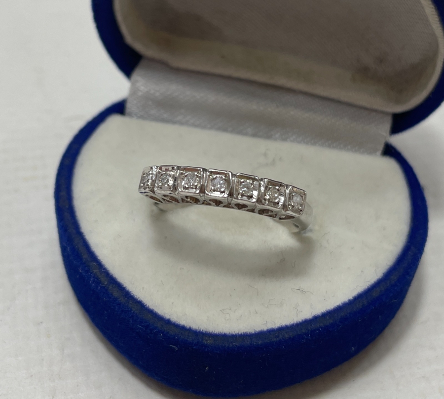 ANTİKA 7 TAŞ PIRLANTA YÜZÜK