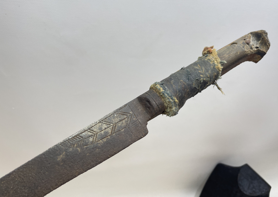 OSMANLI DÖNEMİ DEV BOYDA SAPI DERİ SARMA SÜVARİ YATAĞANI