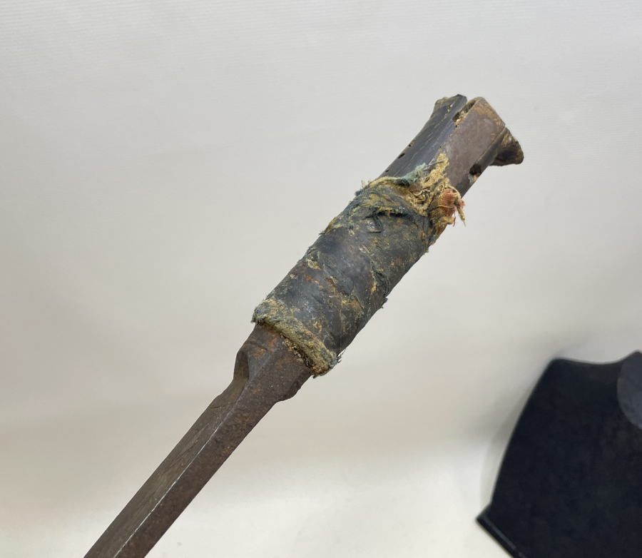 OSMANLI DÖNEMİ DEV BOYDA SAPI DERİ SARMA SÜVARİ YATAĞANI