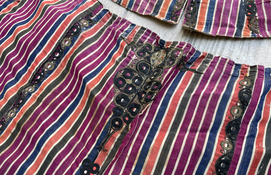 OSMANLI DÖNEMİ SIRMA VE İBRİŞİM İŞLEMELİ ŞALVAR CEPKEN TAKIMI