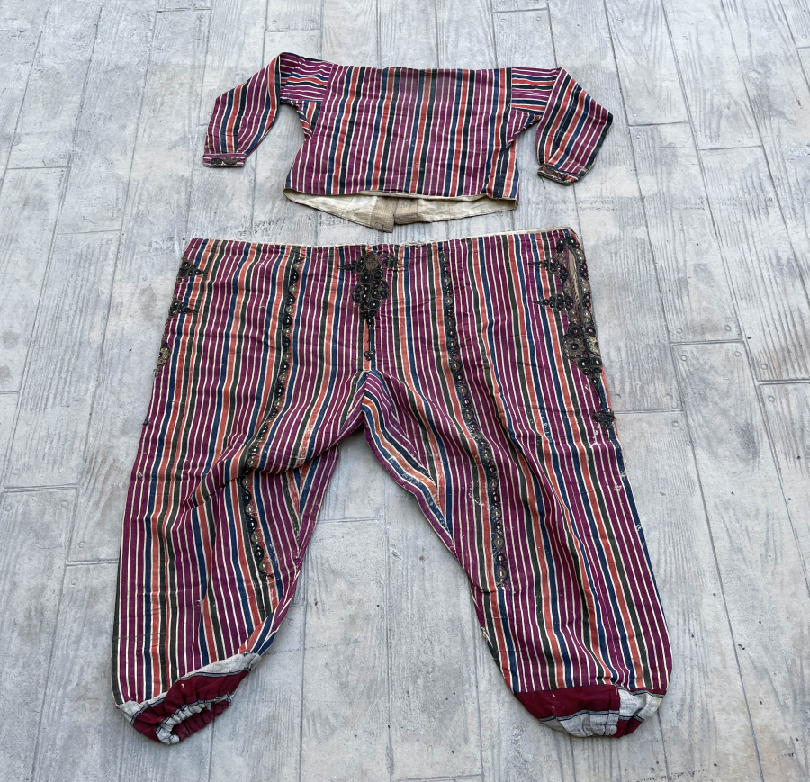 OSMANLI DÖNEMİ SIRMA VE İBRİŞİM İŞLEMELİ ŞALVAR CEPKEN TAKIMI