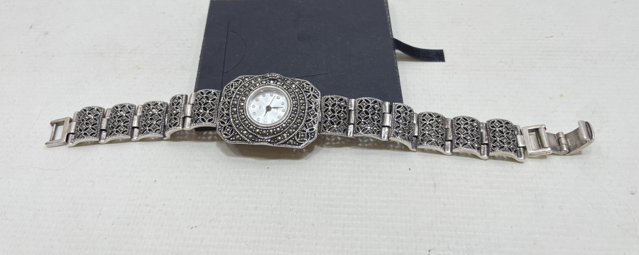 ÖZEL YAPIM GÜMÜŞ KOL SAATİ