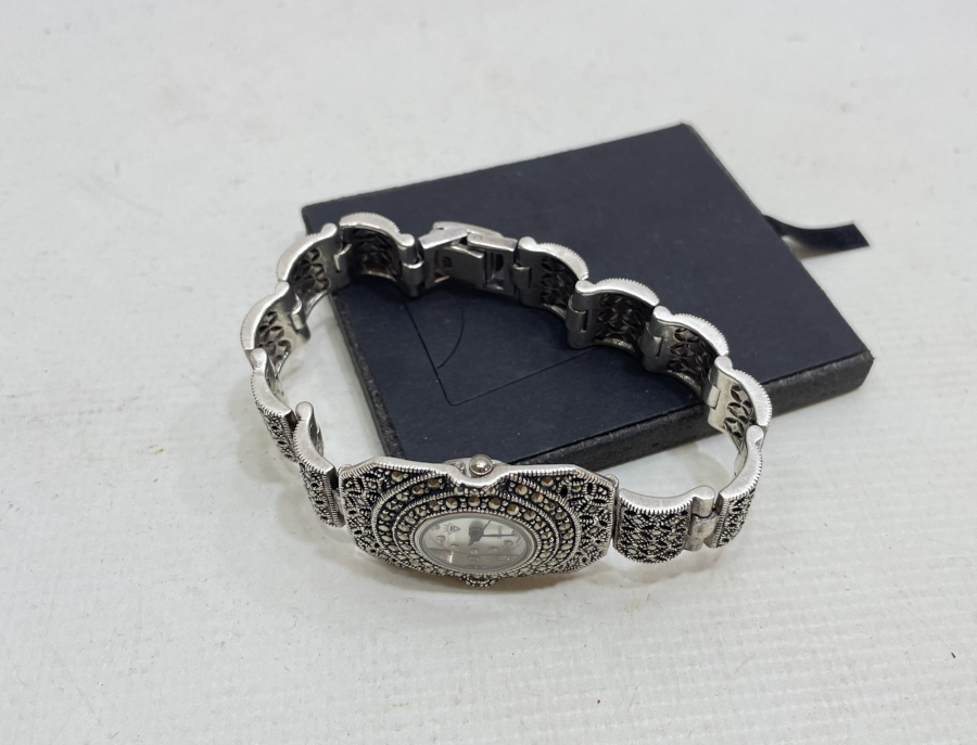 ÖZEL YAPIM GÜMÜŞ KOL SAATİ