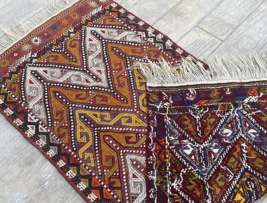 TÜRK BOYU FİGÜRLÜ ÇOK NADİR BEY İŞİ OSMANLI ÇADIR KİLİMİ