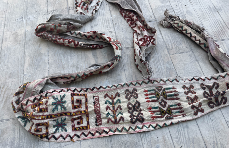 ÜZERİNDE BOY SEMBOLLERİ BULUNAN ÇOK NADİR ÇADIR BAĞI - ÇADIR PALANI