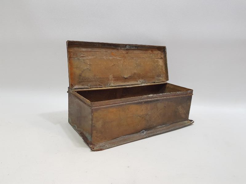 1905 TARİHLİ RUMCA YAZILI KAHVECİ KUTUSU