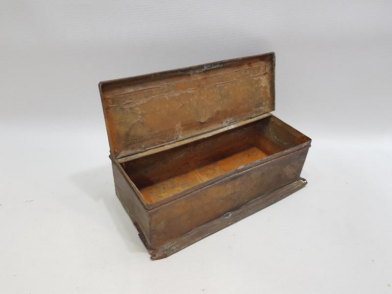 1905 TARİHLİ RUMCA YAZILI KAHVECİ KUTUSU