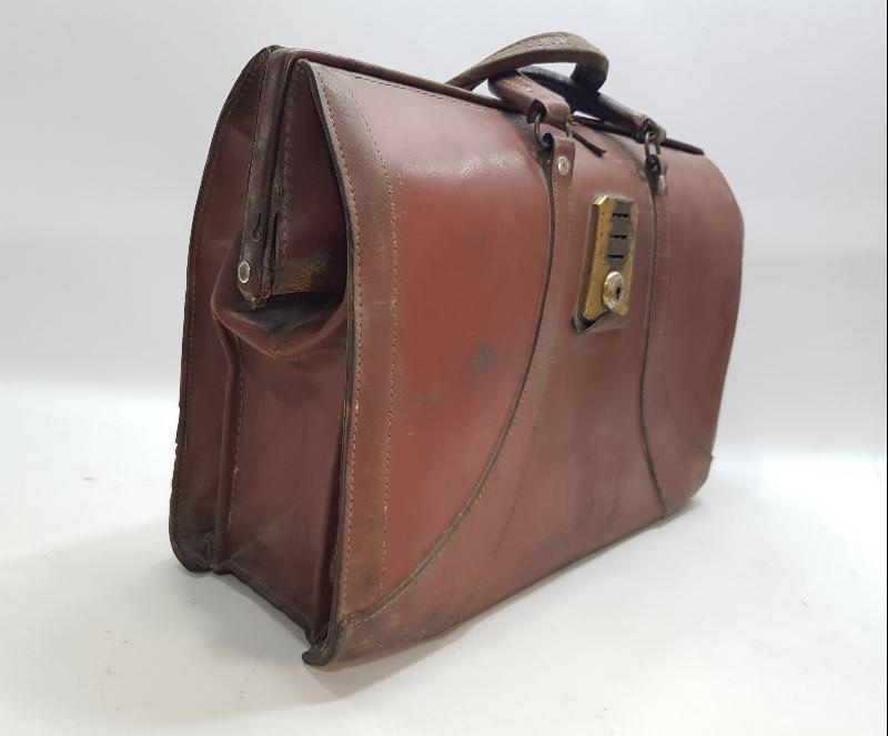 ANTİKA DOKTOR ÇANTASI 