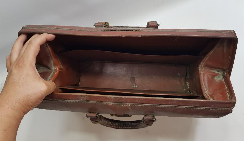 ANTİKA DOKTOR ÇANTASI 