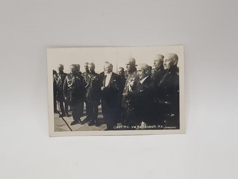 ATATÜRK, İRAN ŞAHI VE İSMET İNÖNÜ 