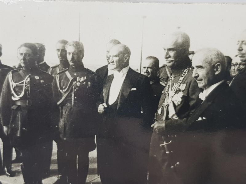 ATATÜRK, İRAN ŞAHI VE İSMET İNÖNÜ 