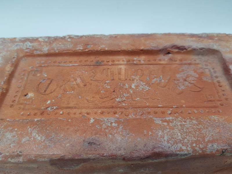 OSMANLICA, ERMENİCE VE FRANSIZCA YAZILI TUĞLA