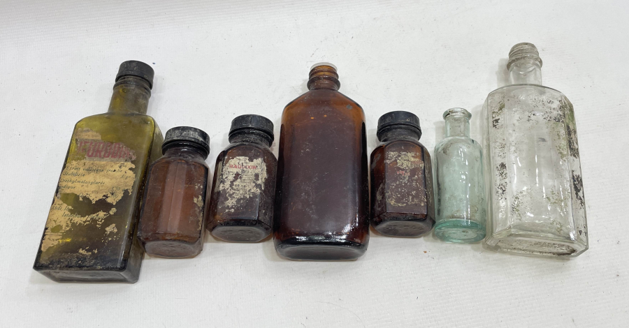 ECZACILIK TARİHİ - ANTİKA CAM İLAÇ ŞİŞESİ LOTU