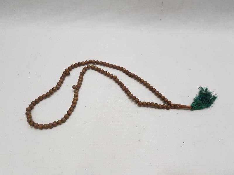 İMAMESİNDE KABE VE KUTSAL YERLERİN RESİMLERİ BULUNAN ANTİKA AHŞAP TESPİH