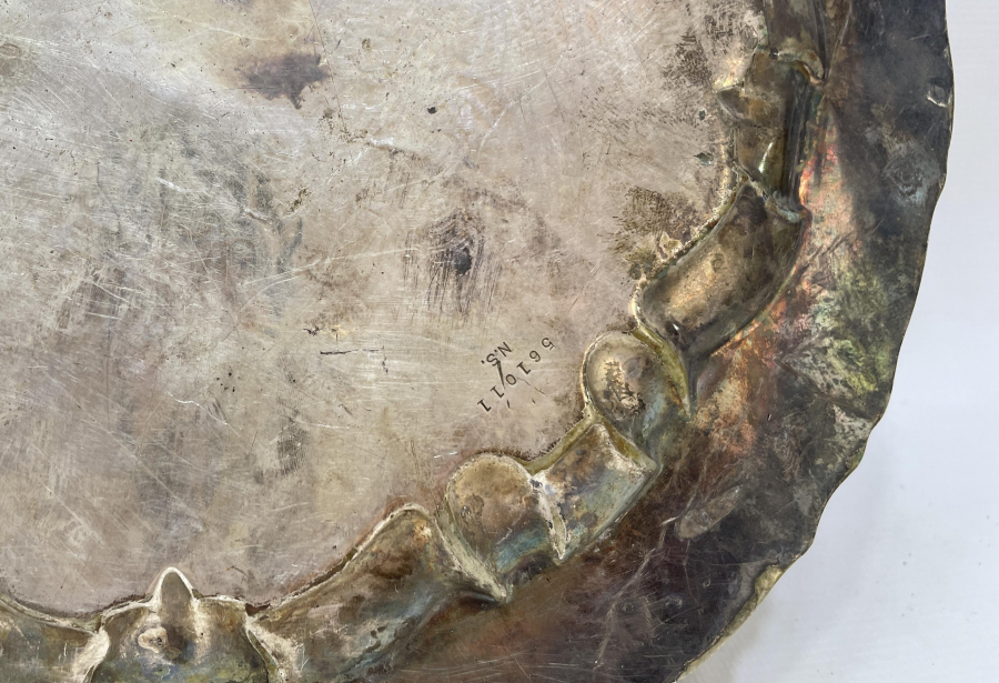 KALEM İŞÇİLİKLİ GÜMÜŞ KAPLAMA ANTİKA İNGİLİZ TEPSİ