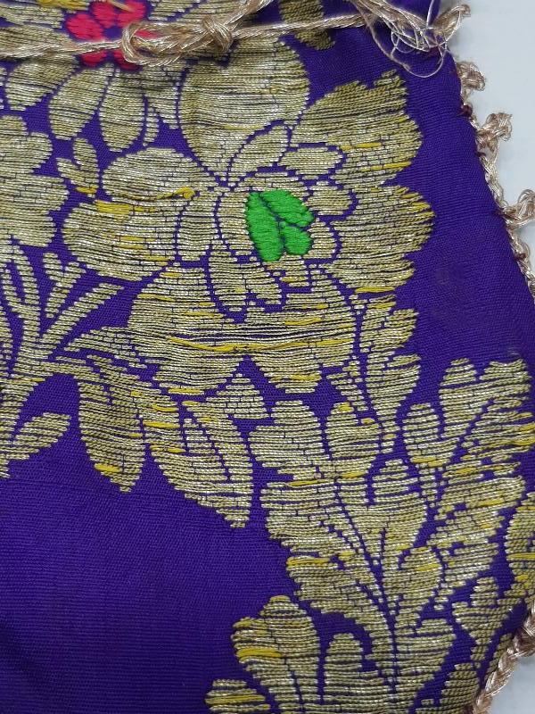 OSMANLI DÖNEMİ ALTIN SIRMA İŞLEMELİ MOR RENKLİ İPEK ELMASİYE KESE