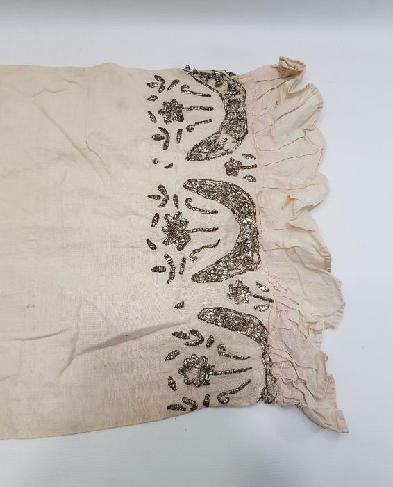 OSMANLI DÖNEMİ GÜMÜŞ TEL KIRMA İŞLEMELİ YASTIK KILIFI