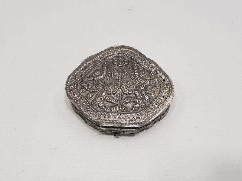 OSMANLI DÖNEMİ RUM İŞİ GÜMÜŞ ENFİYE KUTUSU