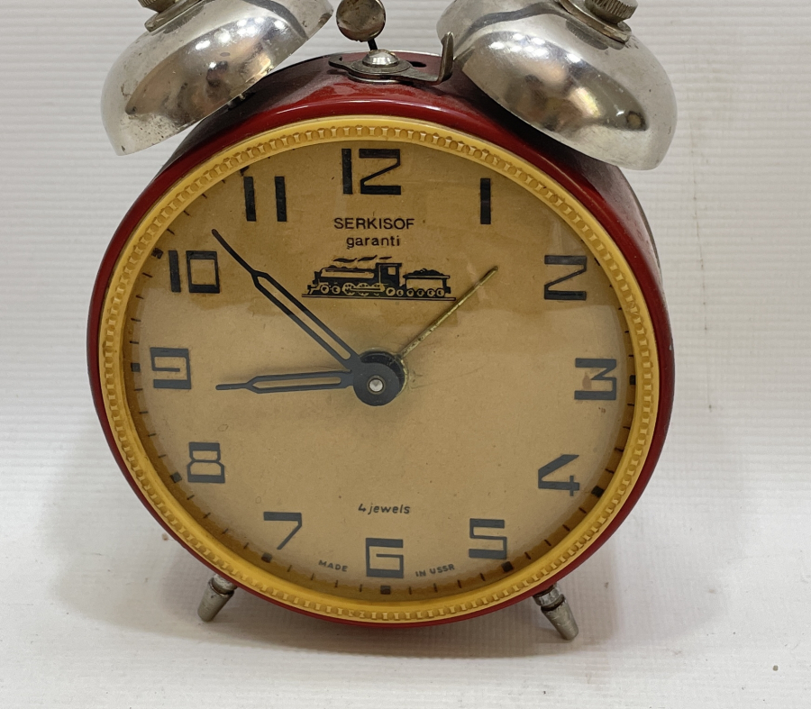 TCDD İÇİN ÖZEL YAPILMIŞ KURMALI ANTİKA MASA SAATİ