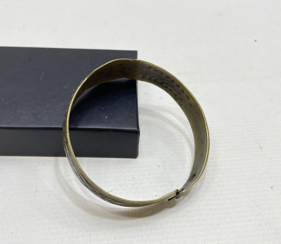 YOKLUK DÖNEMİ NADİR SAVATLI BİLEZİK