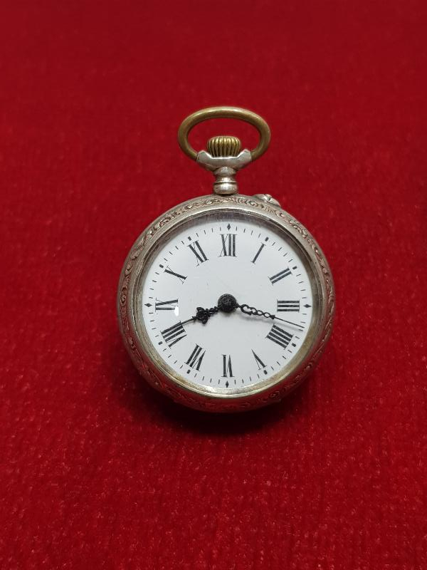 ZENNE TİPİ ANTİKA GÜMÜŞ CEP SAATİ