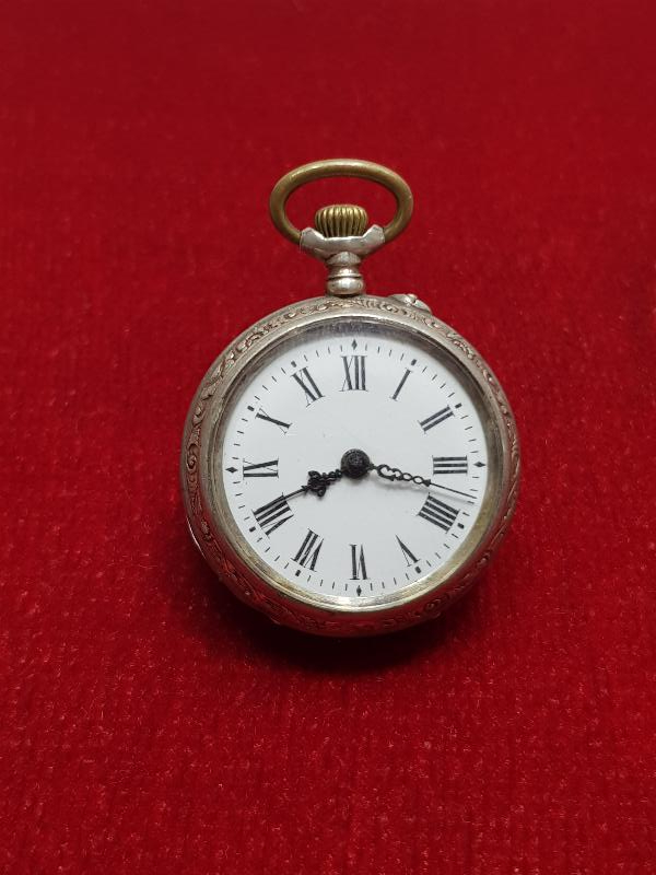 ZENNE TİPİ ANTİKA GÜMÜŞ CEP SAATİ