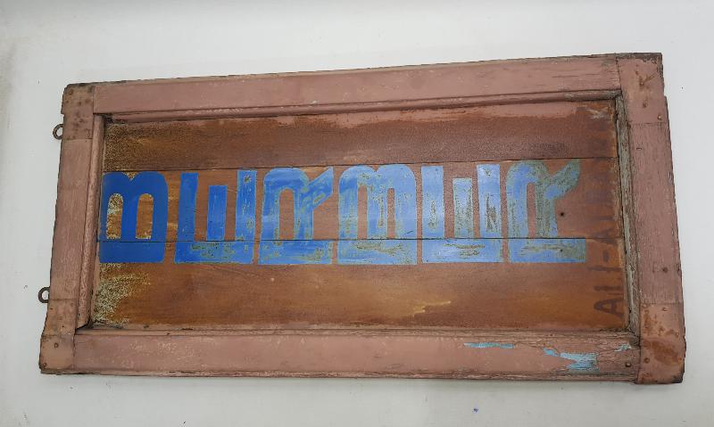 ANTİKA BERBER TABELASI