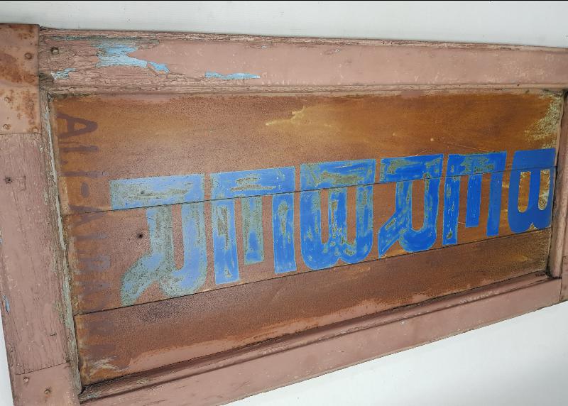 ANTİKA BERBER TABELASI