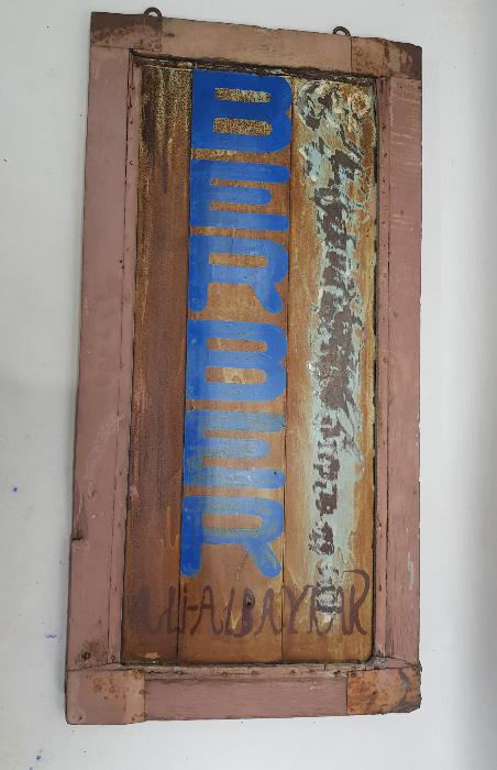 ANTİKA BERBER TABELASI