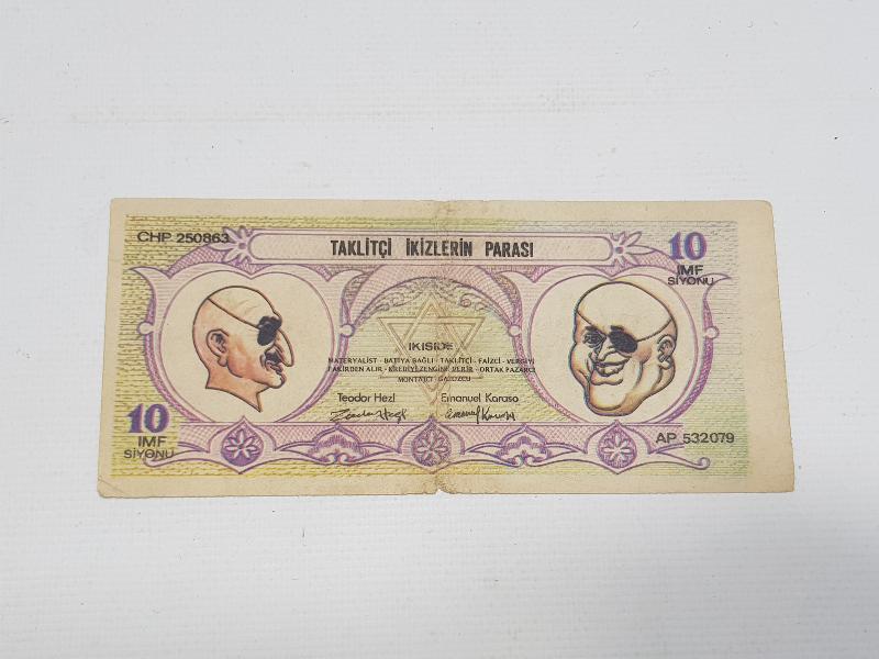 TAKLİTÇİ İKİZLERİN PARASI