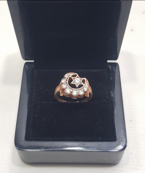 ZİRKON TAŞLARLA SÜSLÜ AY YILDIZLI GÜMÜŞ YÜZÜK