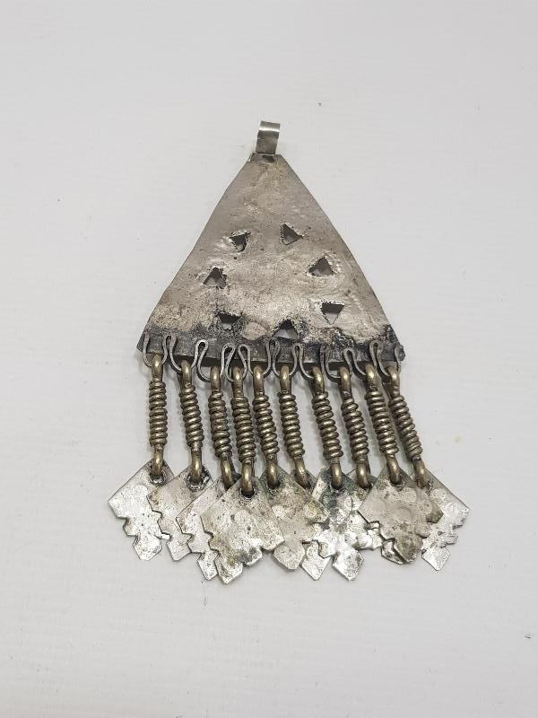 ANTİKA GÜMÜŞ TÜRKMEN TAKISI