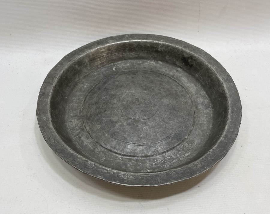 60. BÖLÜKTEN BİR YENİÇERİYE AİT NADİR TABAK