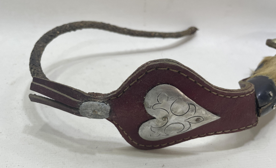 CEYLAN AYAĞINDAN YAPILMIŞ ANTİKA AT KIRBACI