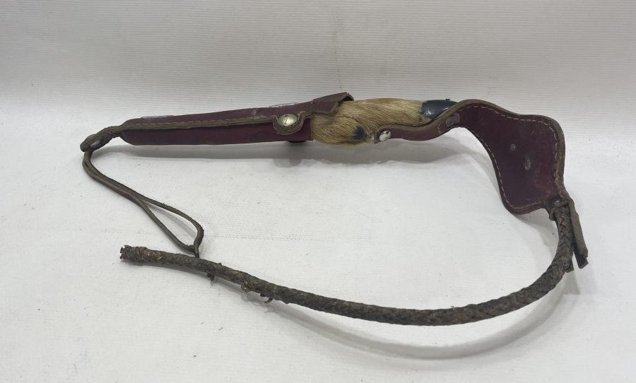 CEYLAN AYAĞINDAN YAPILMIŞ ANTİKA AT KIRBACI